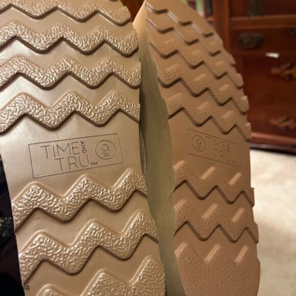 Genuine Suede Platform Cozy Boots - Picture 3 of 3